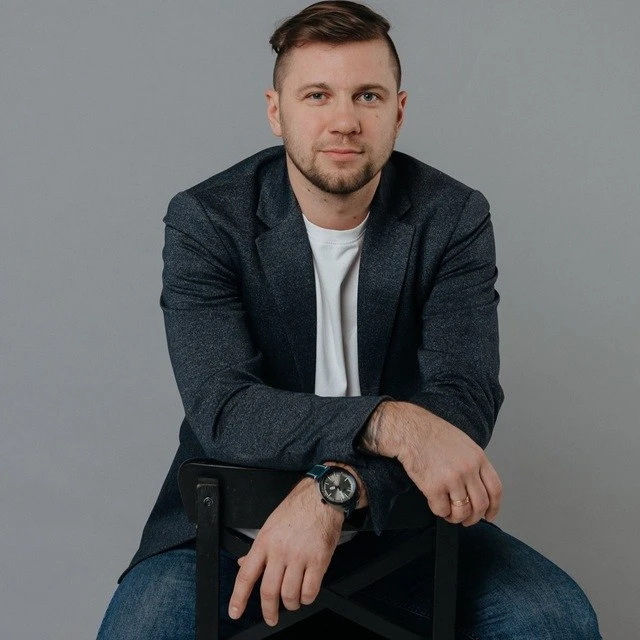 Пархоменко Артем